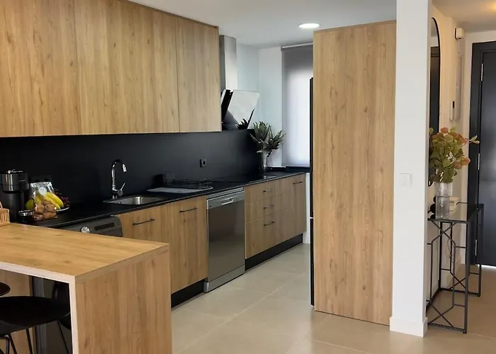 High-end 4br By Marbella Nyaraló *