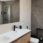High-end 4br By Marbella