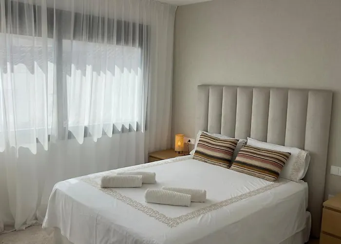 High-end 4br By Marbella * Естепона